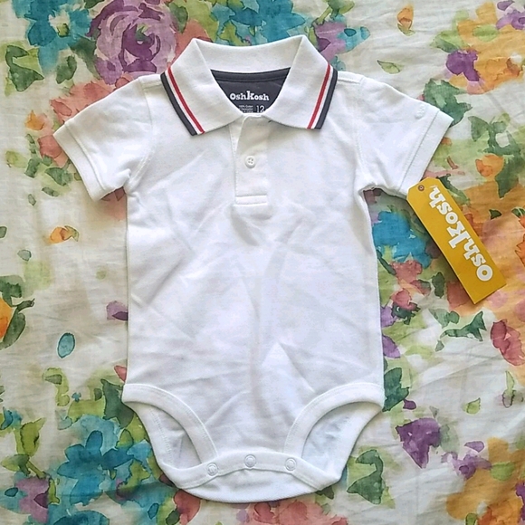 NWT OshKosh Ivory white collared onesie. Size 12m.